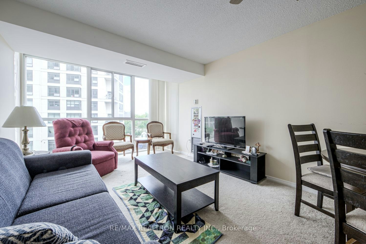 270 Davis Drive, Newmarket, ON, L3Y 8K2 - 5