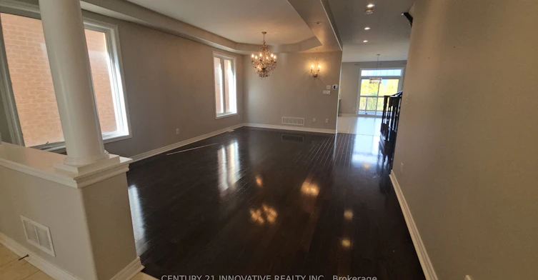 Upper-118 Santa Amato Crescent, Vaughan, ON, L4J 0G1 - 2