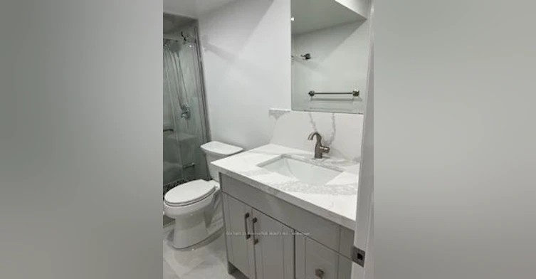 BSMT-300 Woodspring Avenue, Newmarket, ON, L3X 3B1 - 14