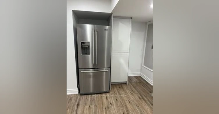 BSMT-300 Woodspring Avenue, Newmarket, ON, L3X 3B1 - 10