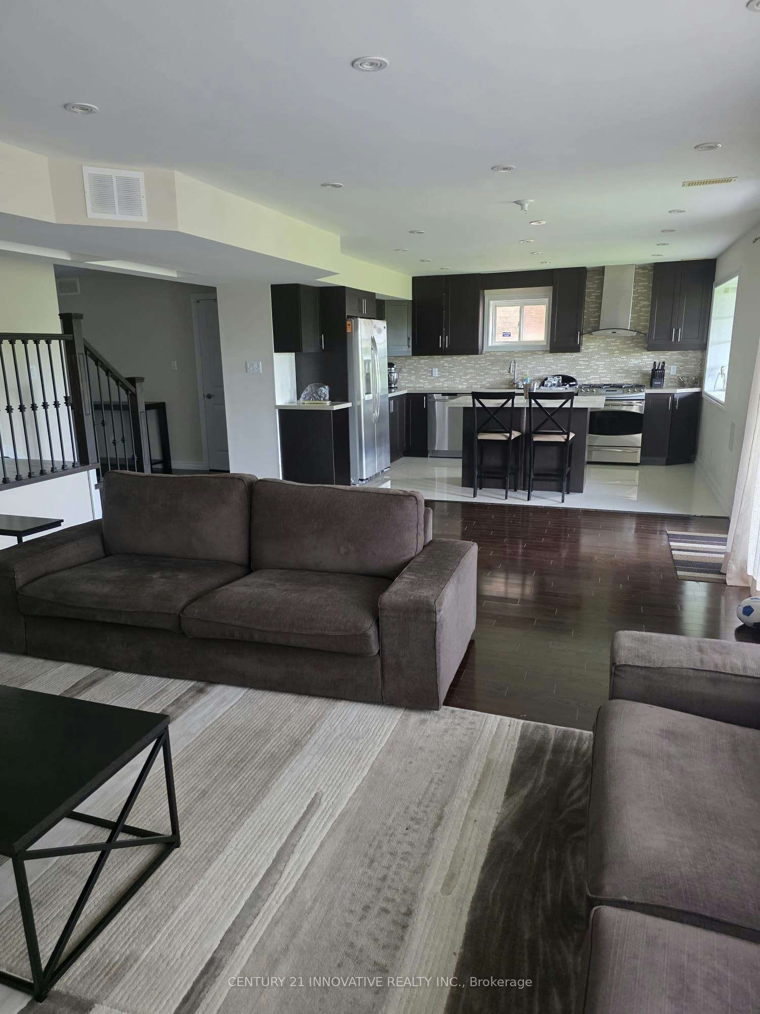 Basement-118 Santa Amato Crescent, Vaughan, ON, L4J 0G1