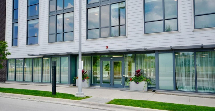 C404-301 Sea Ray Avenue, Innisfil, ON, L9S 0L8 - 9