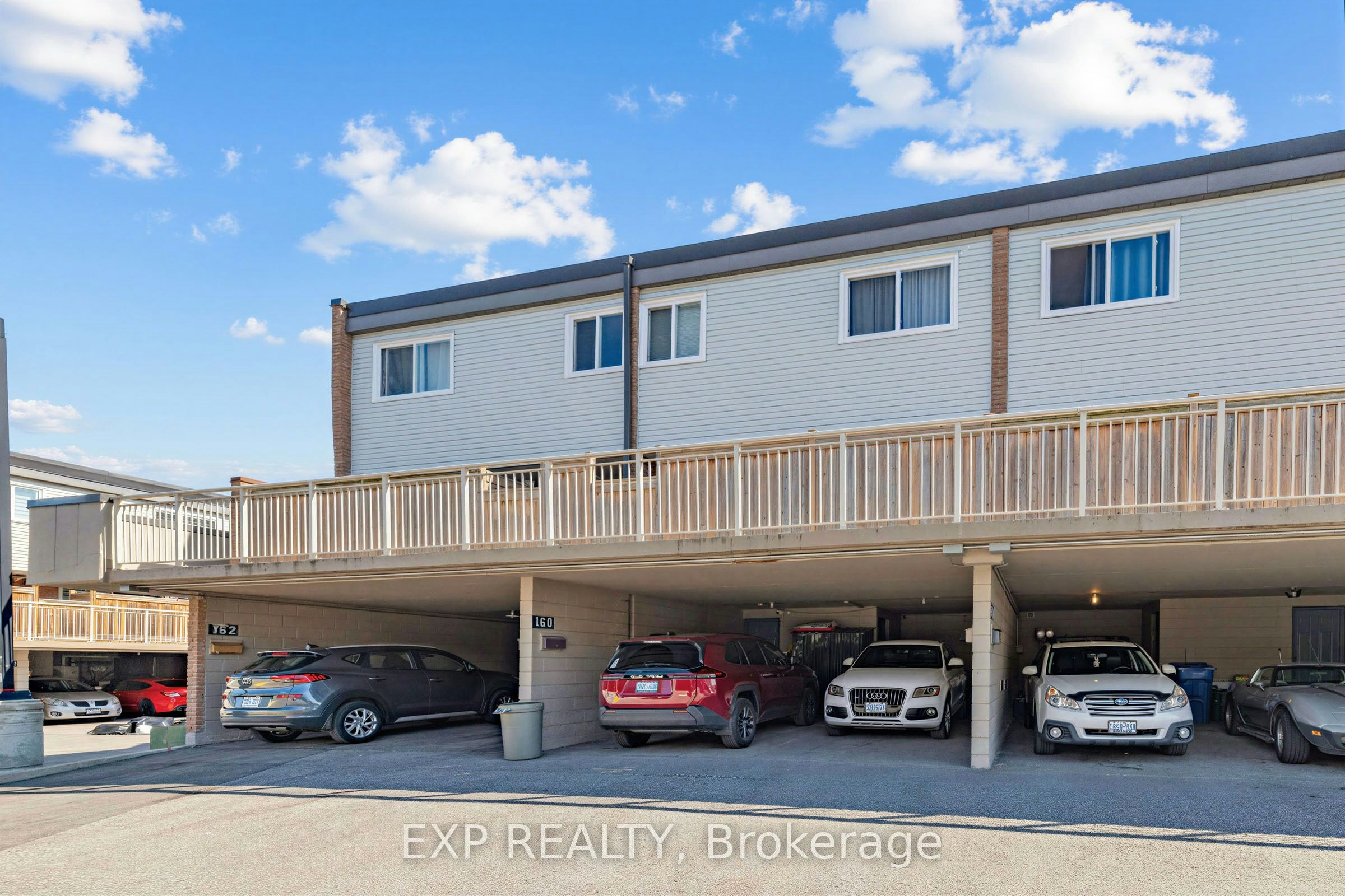 58-158 Milestone Crescent, Aurora, ON, L4G 3M2