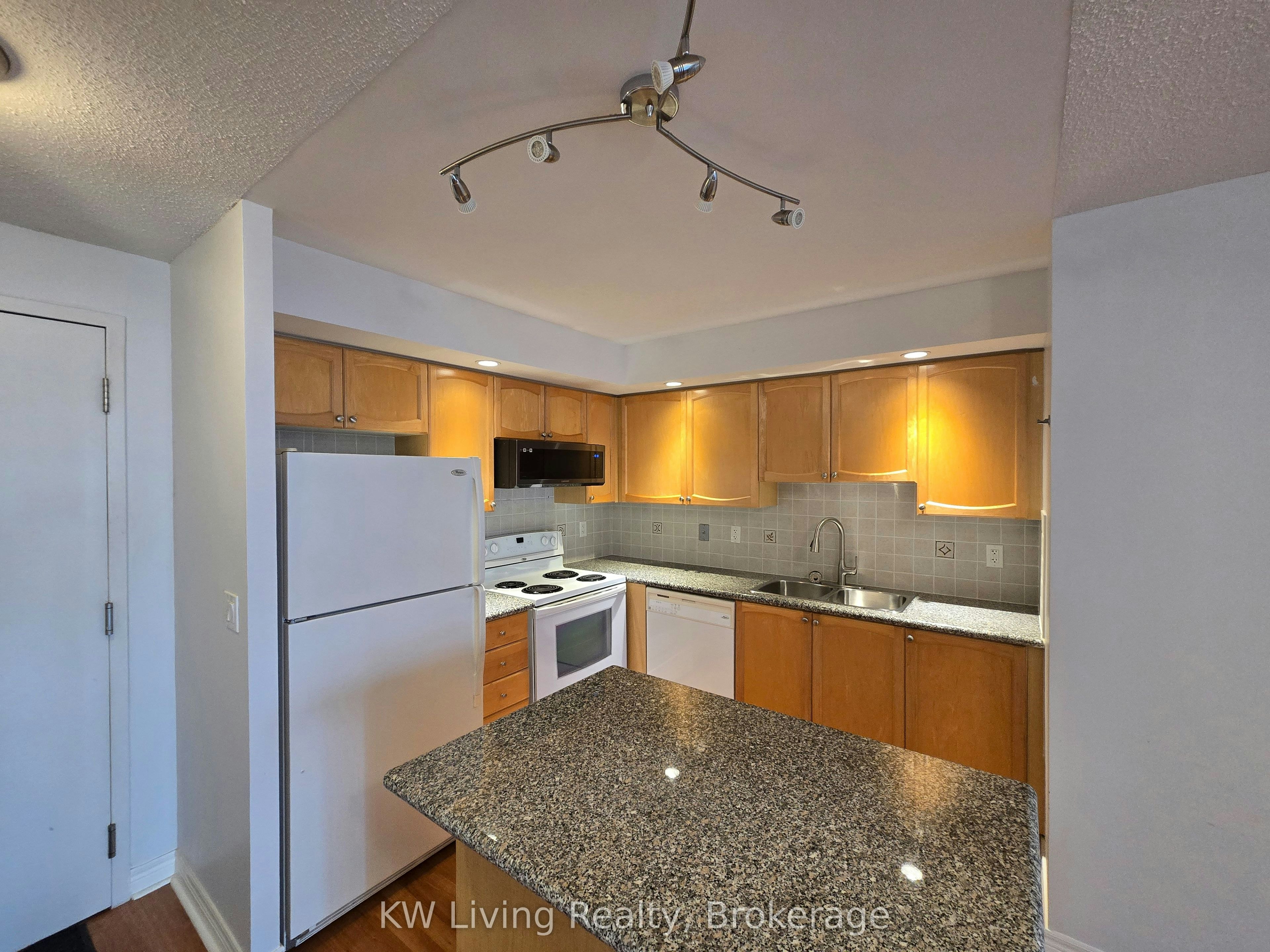 701-33 Cox Boulevard, Markham, ON, L3R 8A6 - 12