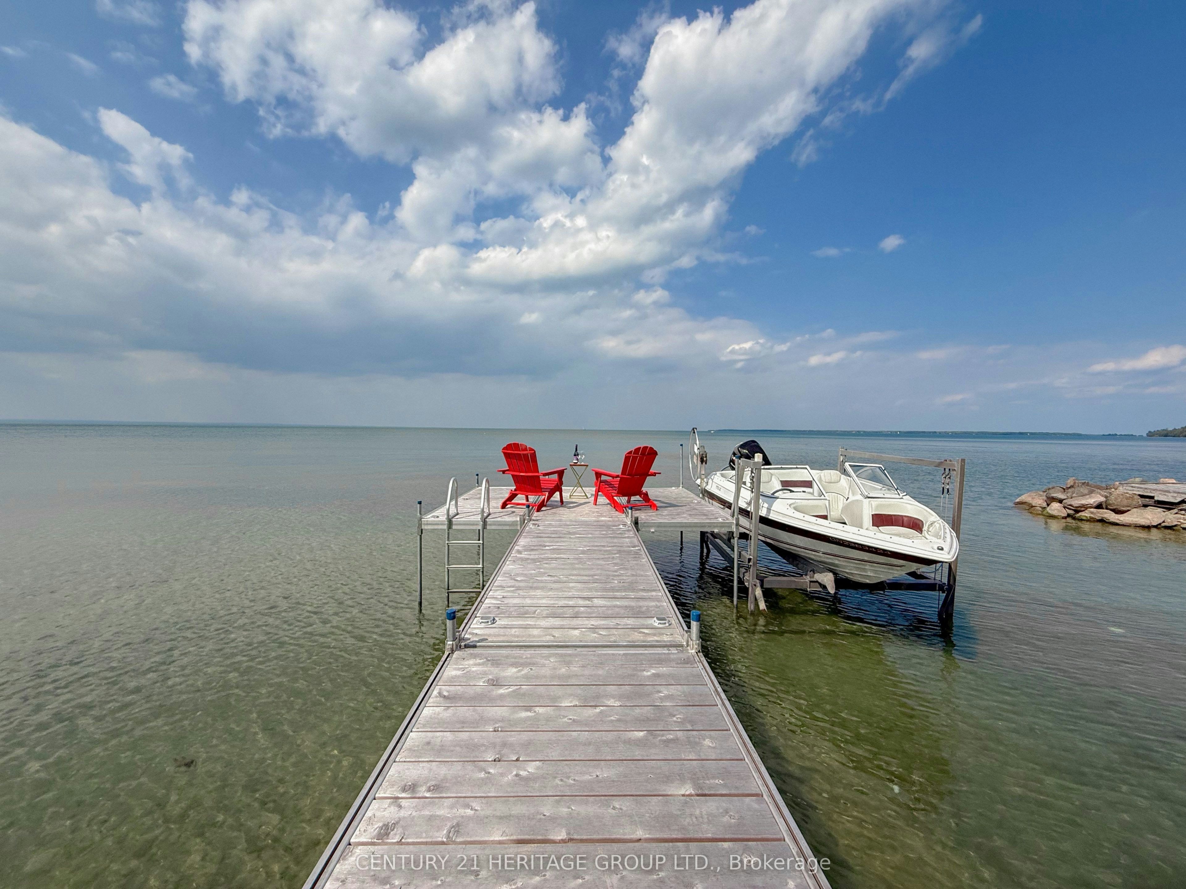 110 Hedge Road, Georgina, ON, L0E 1R0