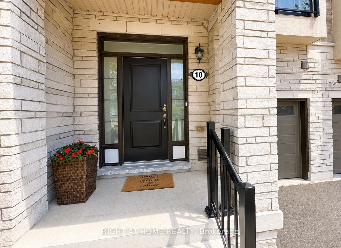 10 William Adams Lane, Richmond Hill, ON, L4S 0L9 - 2