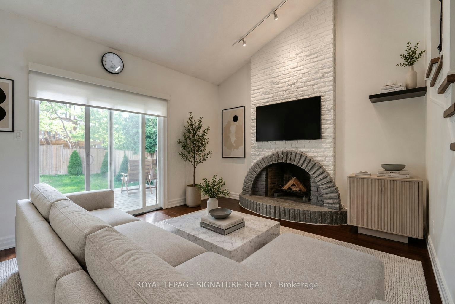 23 West Borough Street, Markham, ON, L3T 4V6
