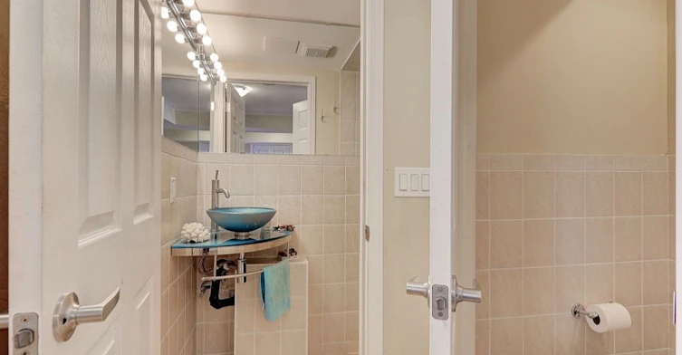 29 Mansard Drive, Richmond Hill, ON, L4E 0L7 - 5