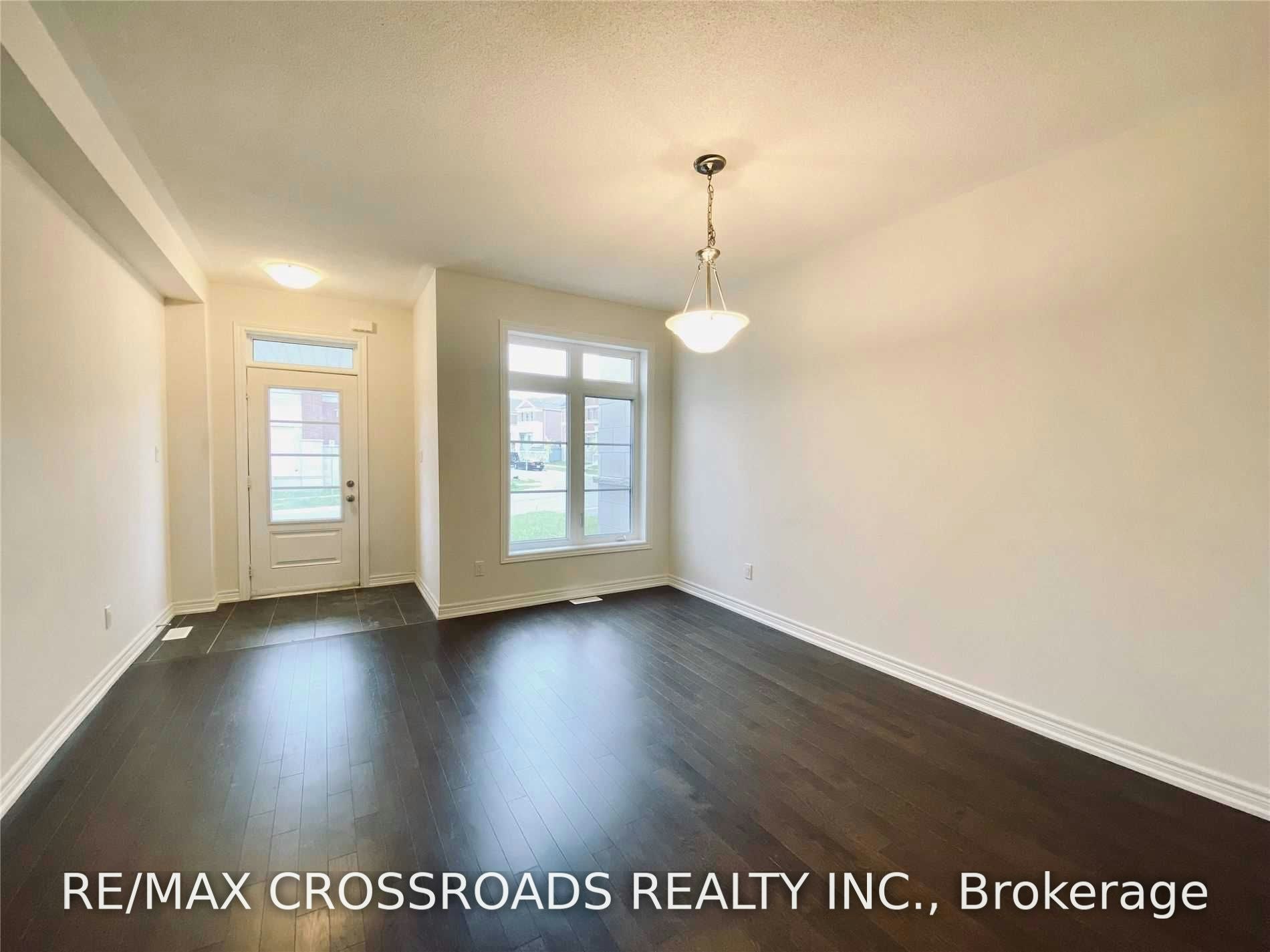 172 Decast Crescent, Markham, ON, L6B 1N8 - 2