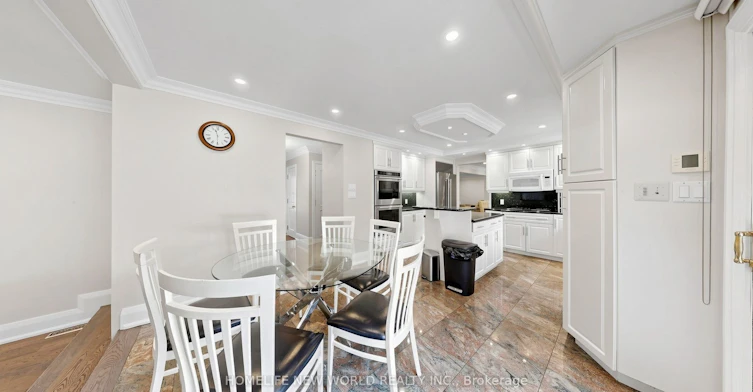 38 Old English Lane, Markham, ON, L3T 2T9 - 13