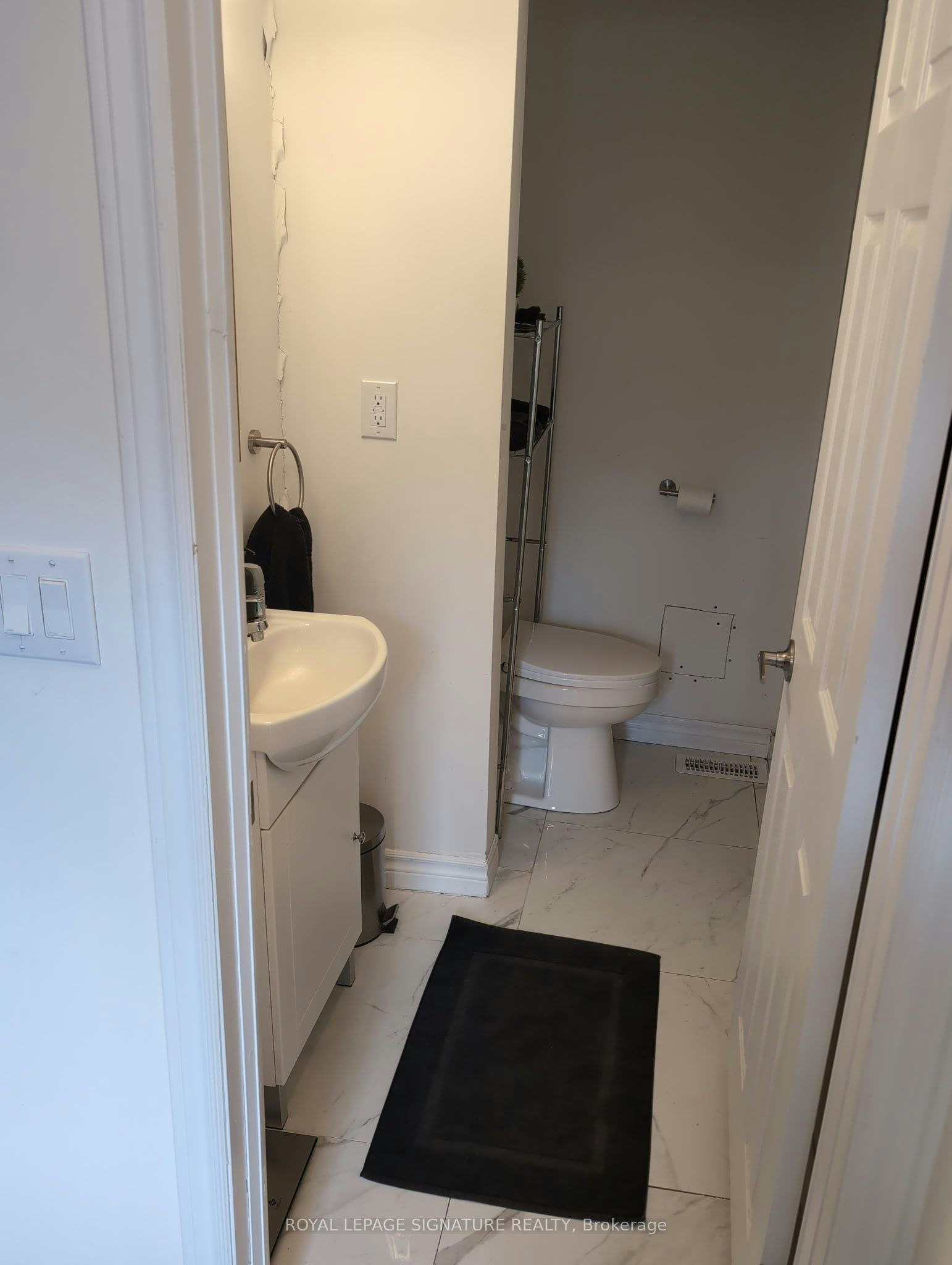 3-5749 Lakeshore Road, Whitchurch-Stouffville, ON, L4A 2Z4 - 13