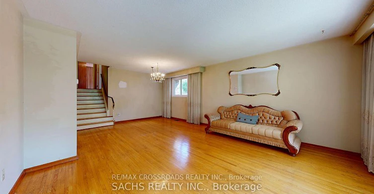 Upper-377 Crosby Avenue, Richmond Hill, ON, L4C 2R8 - 3