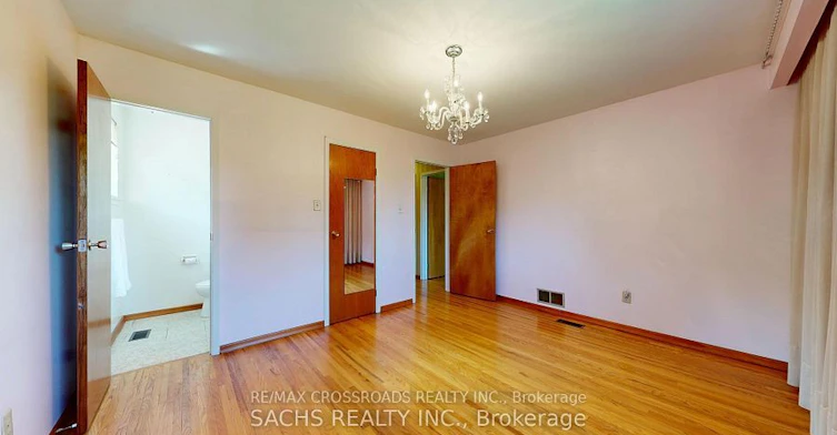 Upper-377 Crosby Avenue, Richmond Hill, ON, L4C 2R8 - 10
