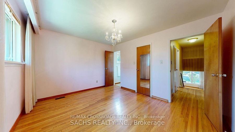 Upper-377 Crosby Avenue, Richmond Hill, ON, L4C 2R8 - 9