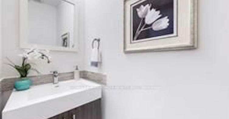 156 Ben Sinclair Avenue, East Gwillimbury, ON, L9N 0S2 - 16