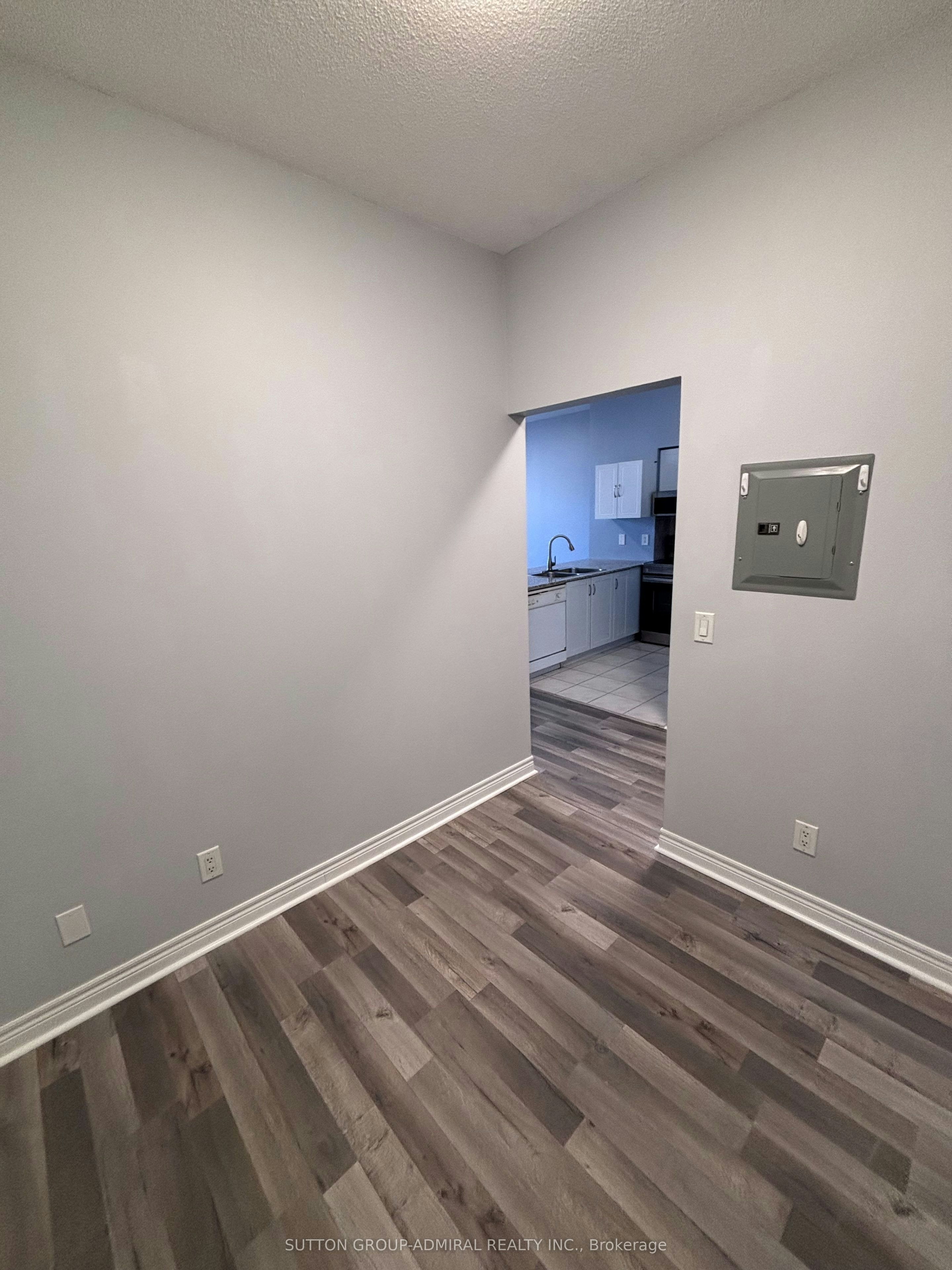 Ph05-50 Disera Drive, Vaughan, ON, L4J 9E9 - 18