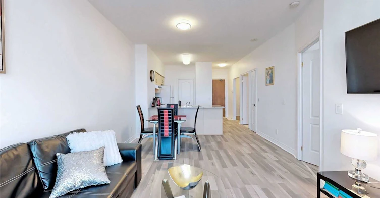 Ph05-50 Disera Drive, Vaughan, ON, L4J 9E9 - 2