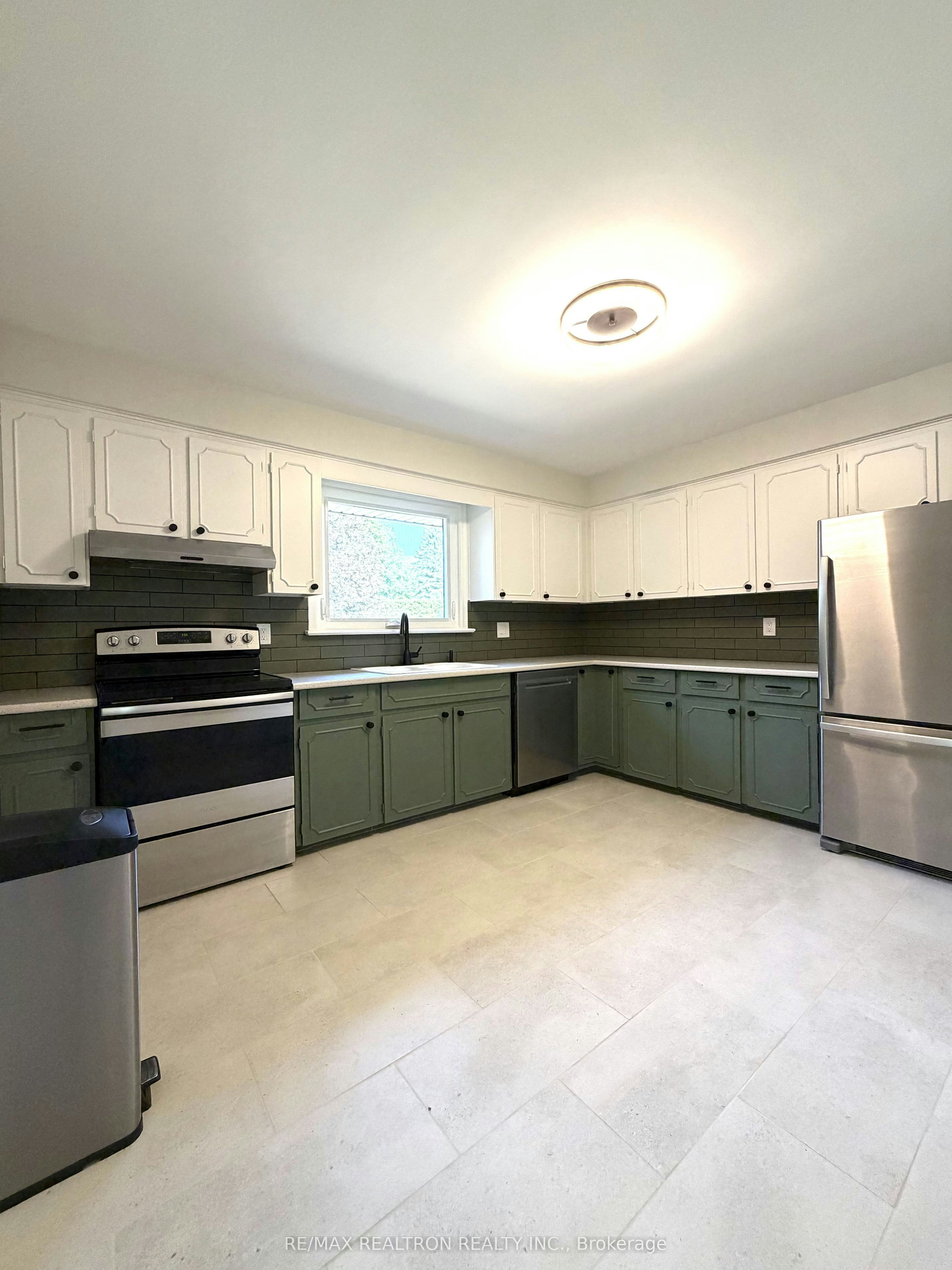 13 Circle Ridge Drive, Georgina, ON, L4P 2H2 - 12