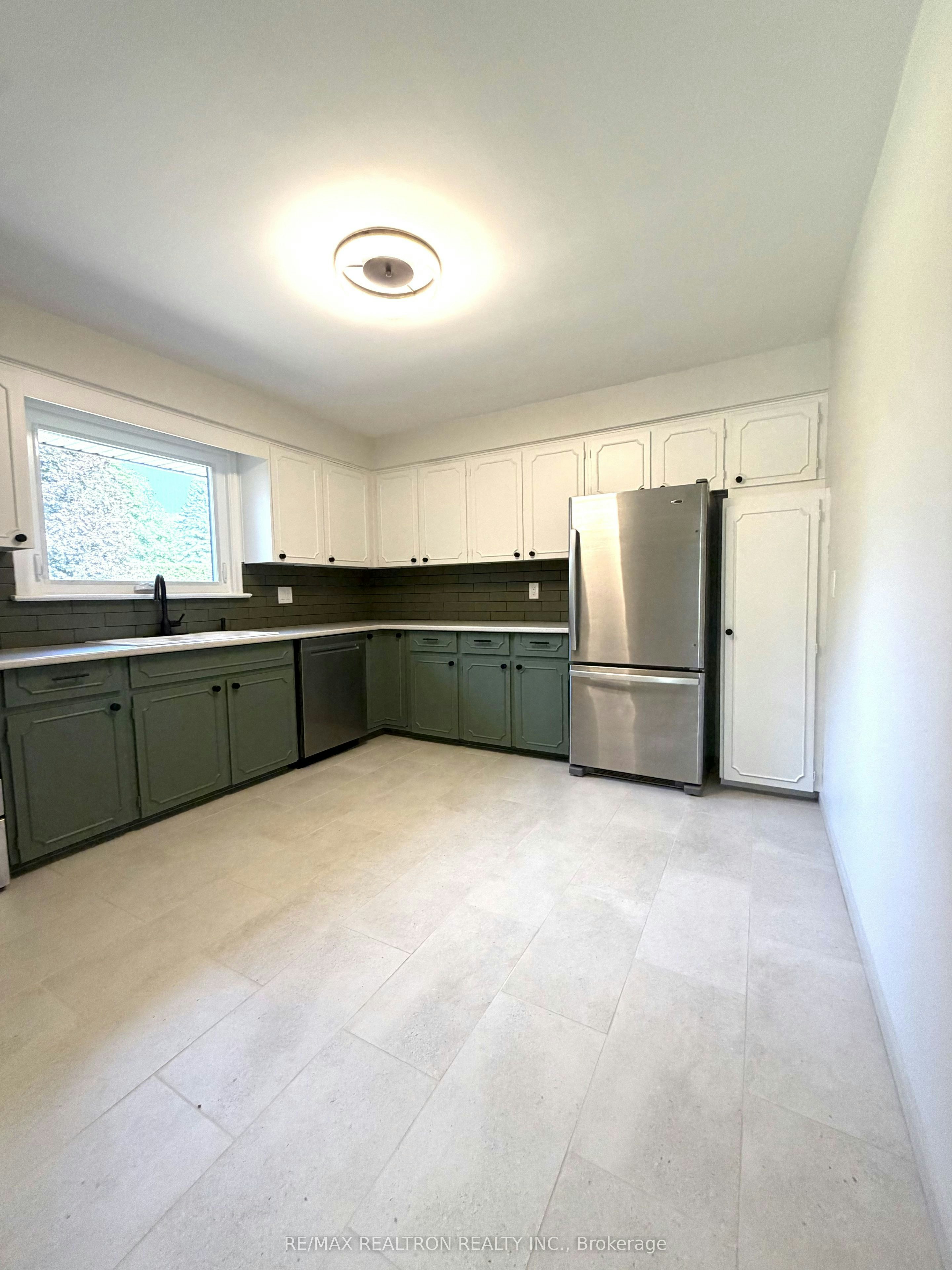 13 Circle Ridge Drive, Georgina, ON, L4P 2H2 - 11