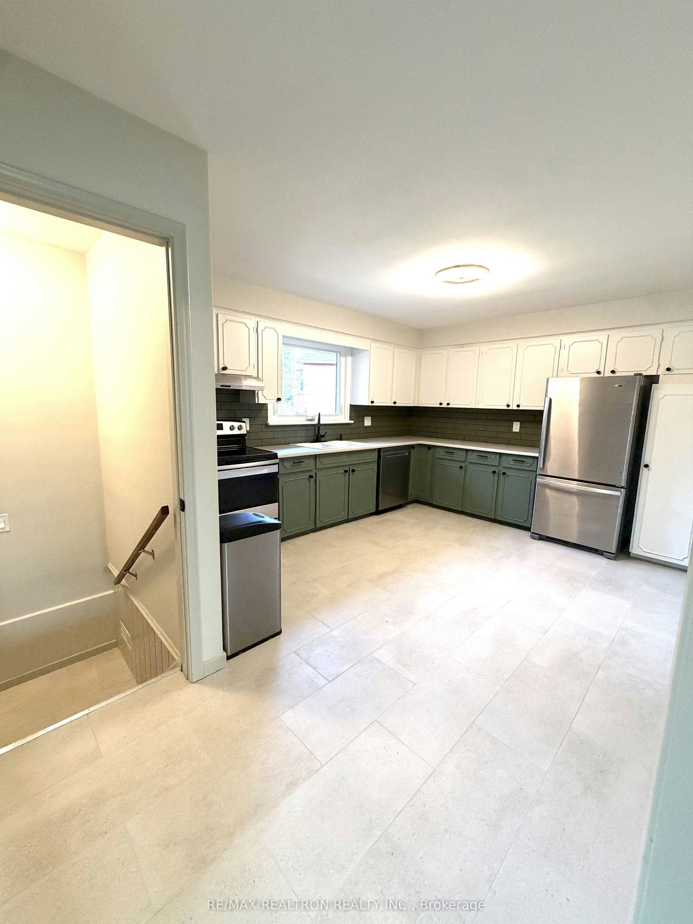 13 Circle Ridge Drive, Georgina, ON, L4P 2H2 - 10