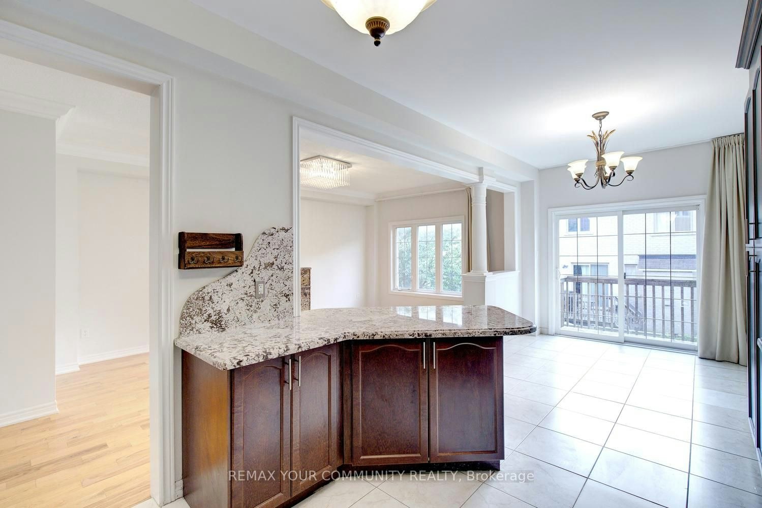 26 Yarden Drive, Vaughan, ON, L6A 0W2 - 26