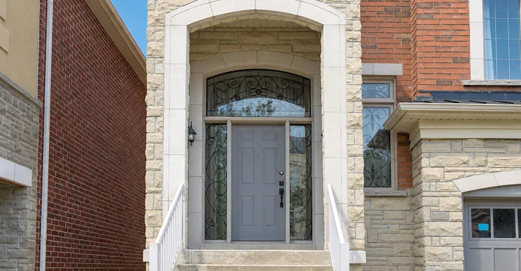 26 Yarden Drive, Vaughan, ON, L6A 0W2 - 2