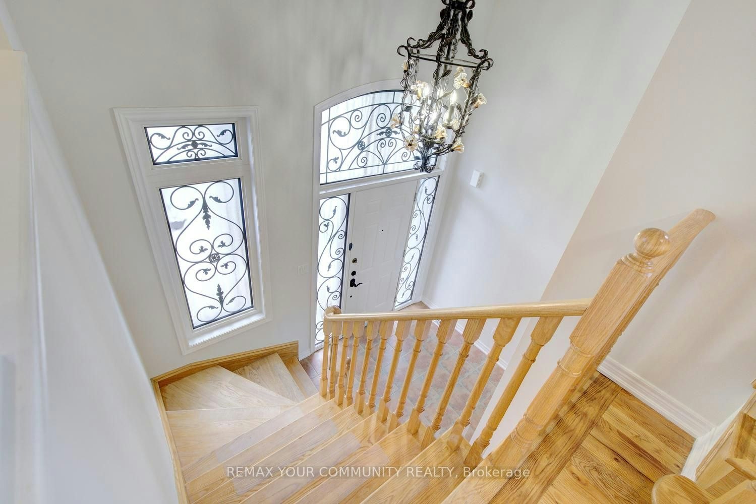 26 Yarden Drive, Vaughan, ON, L6A 0W2 - 4
