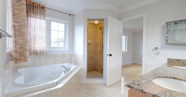 26 Yarden Drive, Vaughan, ON, L6A 0W2 - 32