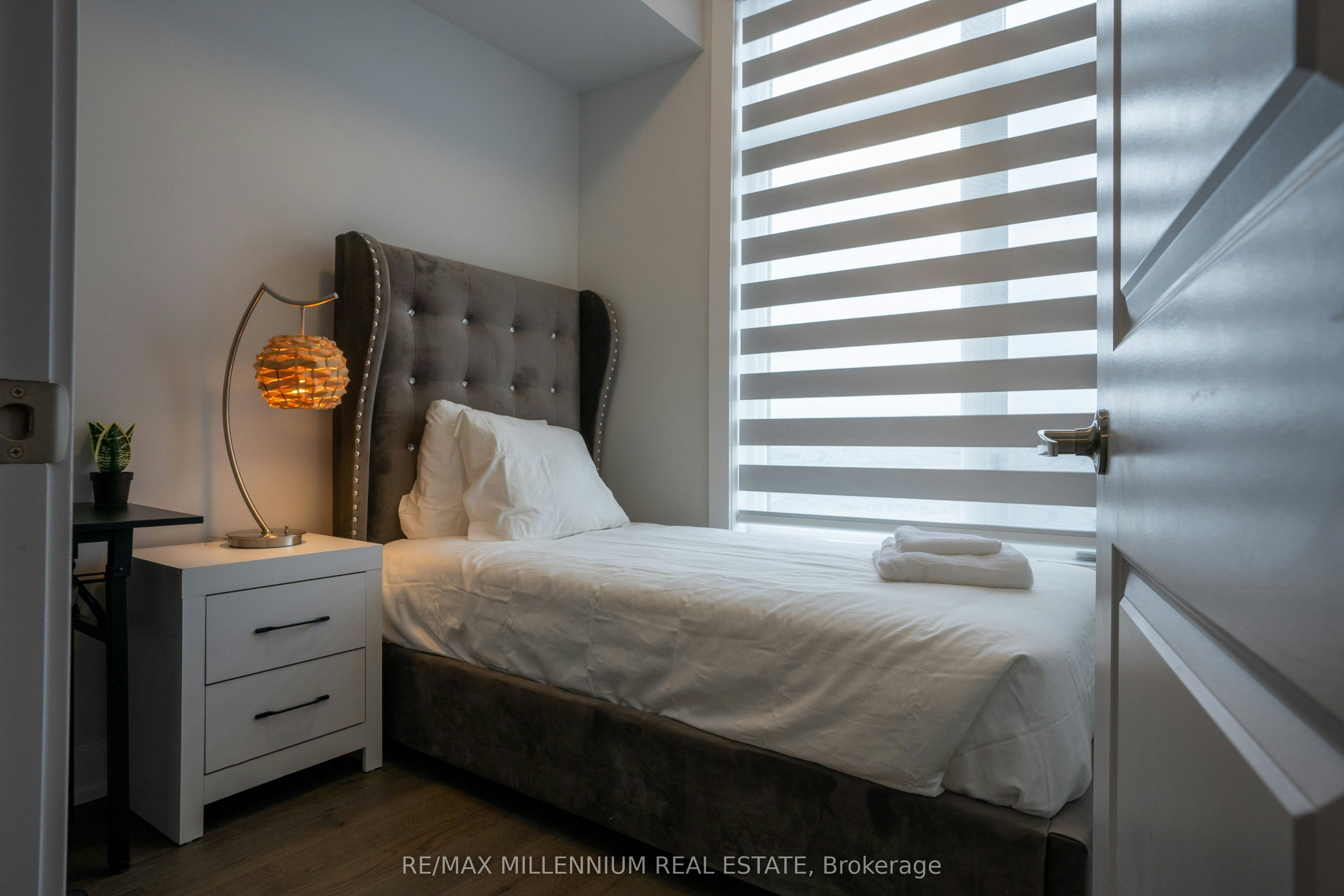 U221-9560 Islington Avenue, Vaughan, ON, L4K 2L5 - 10