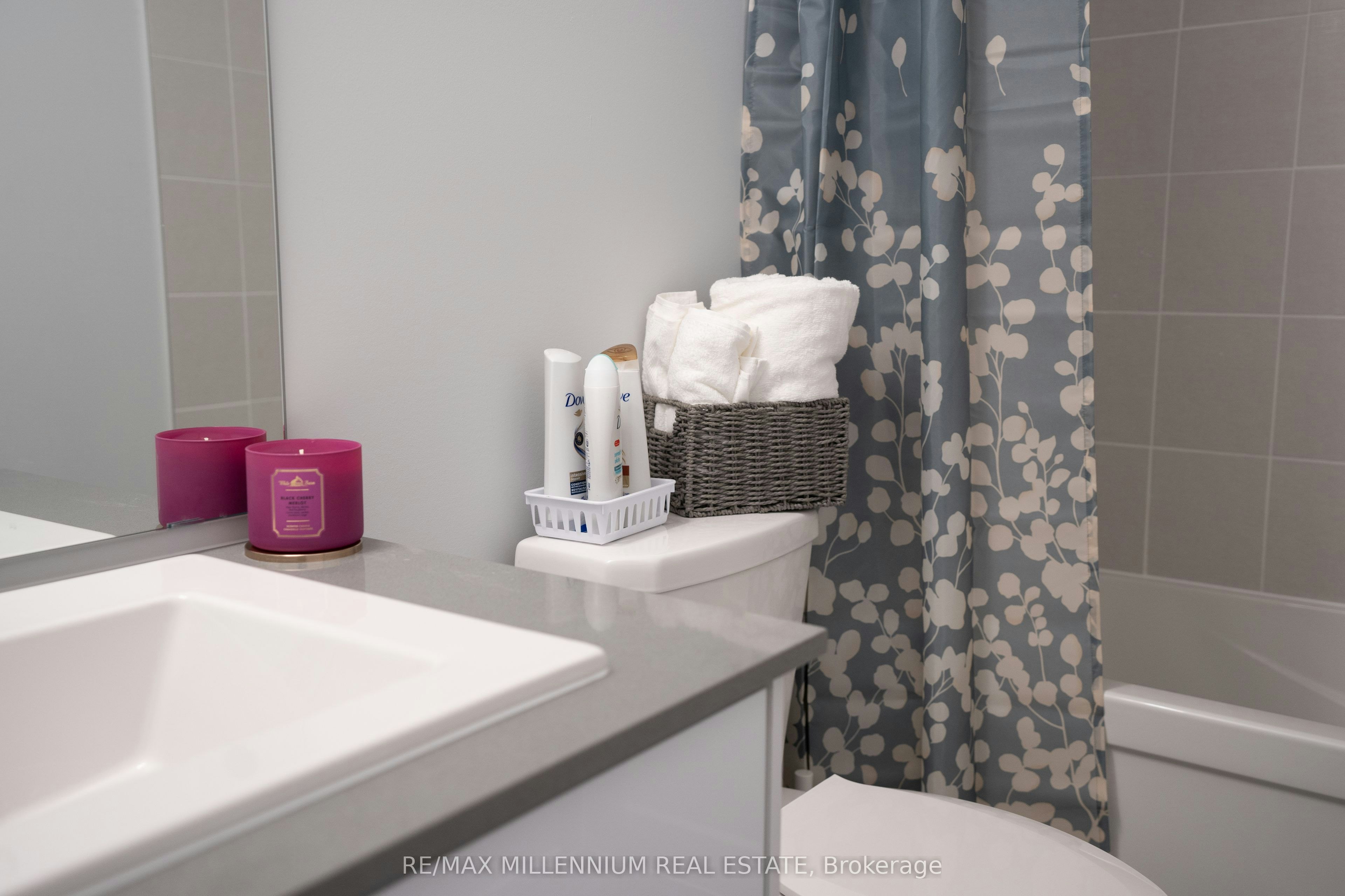 U221-9560 Islington Avenue, Vaughan, ON, L4K 2L5 - 15