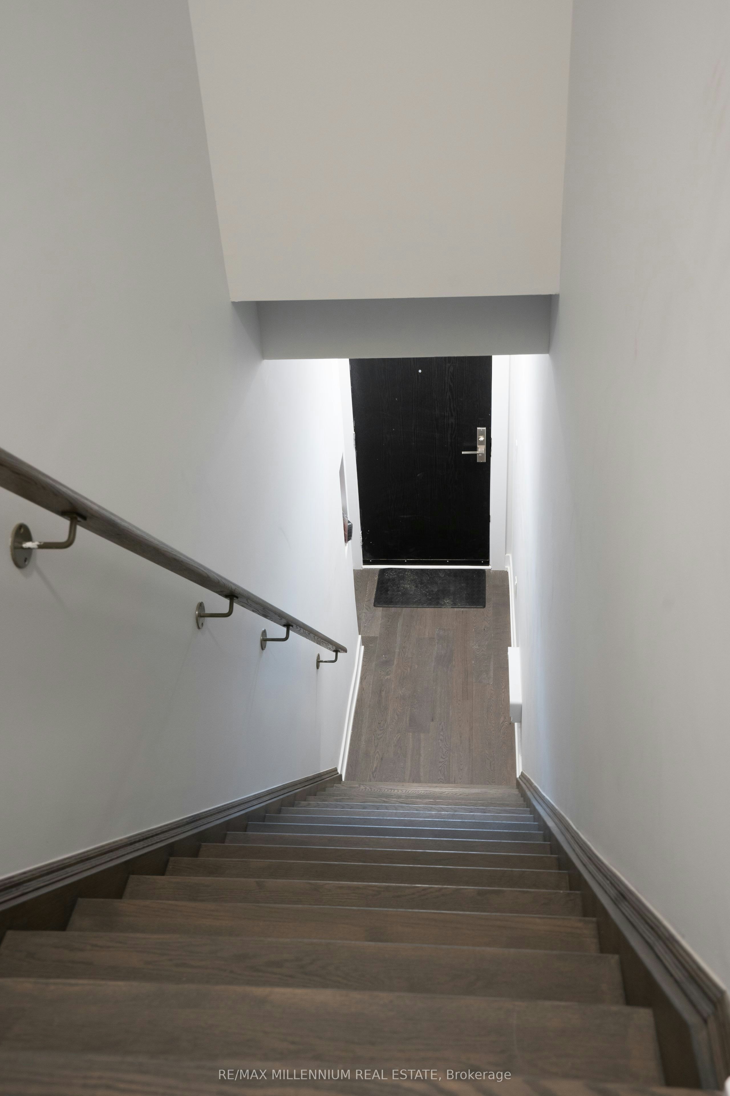U221-9560 Islington Avenue, Vaughan, ON, L4K 2L5 - 9