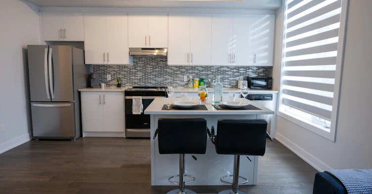 U221-9560 Islington Avenue, Vaughan, ON, L4K 2L5 - 7