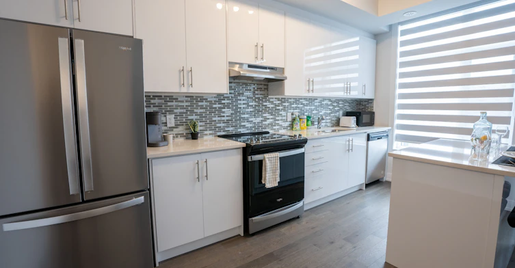 U221-9560 Islington Avenue, Vaughan, ON, L4K 2L5 - 6