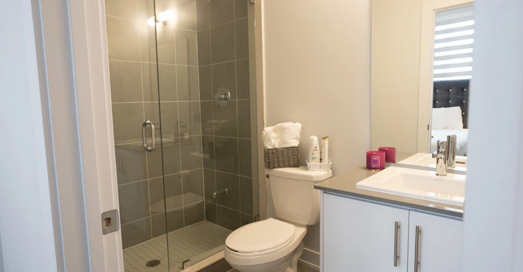 U221-9560 Islington Avenue, Vaughan, ON, L4K 2L5 - 27
