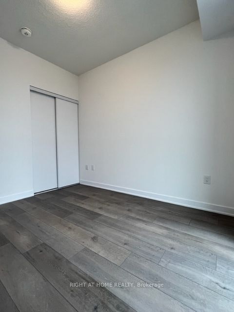 915-10 Honeycrisp Crescent, Vaughan, ON, L4K 5Z8 - 10