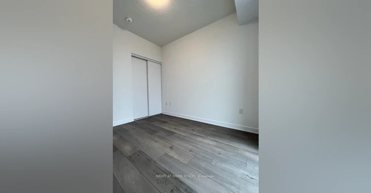 915-10 Honeycrisp Crescent, Vaughan, ON, L4K 5Z8 - 10