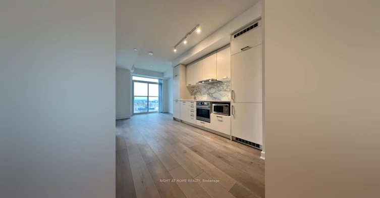 915-10 Honeycrisp Crescent, Vaughan, ON, L4K 5Z8 - 4