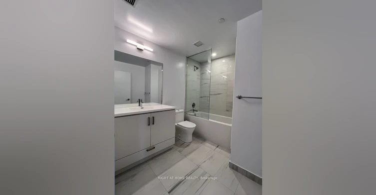 915-10 Honeycrisp Crescent, Vaughan, ON, L4K 5Z8 - 8