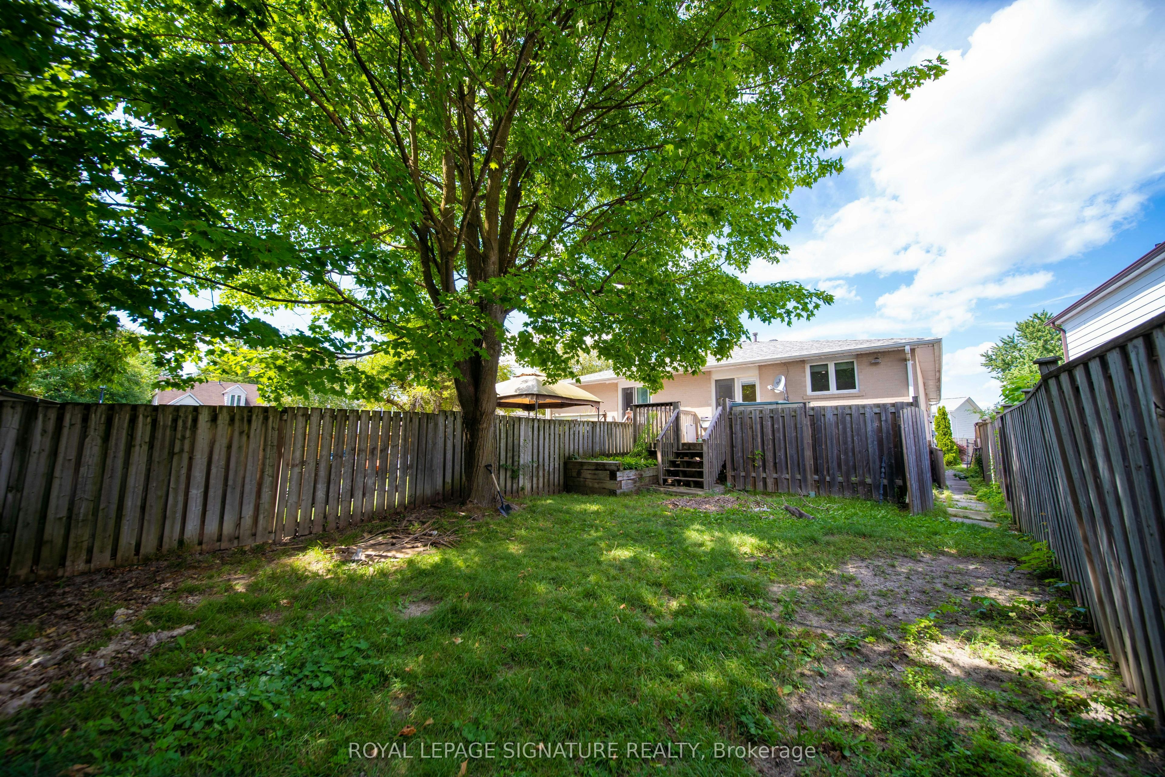Main-702 Leeder Court, Newmarket, ON, L3Y 5A7 - 23