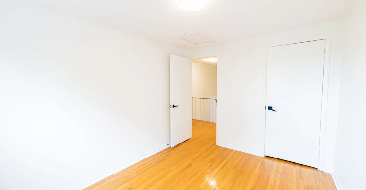UPPER-20 Terra Road, Vaughan, ON, L4L 3J5 - 16
