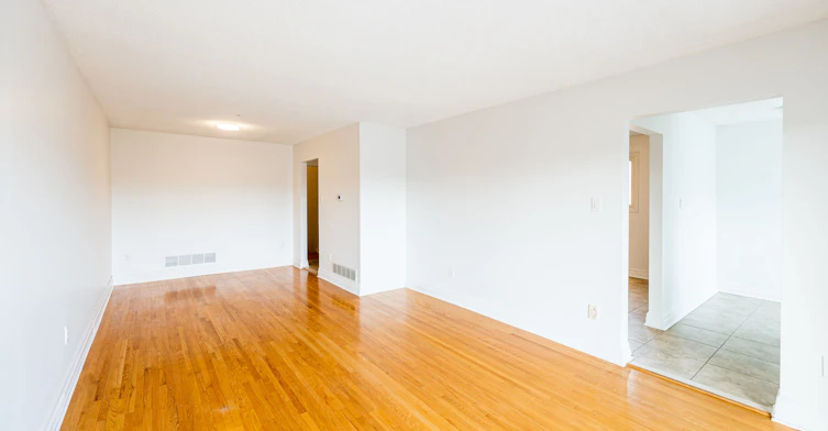 UPPER-20 Terra Road, Vaughan, ON, L4L 3J5 - 11