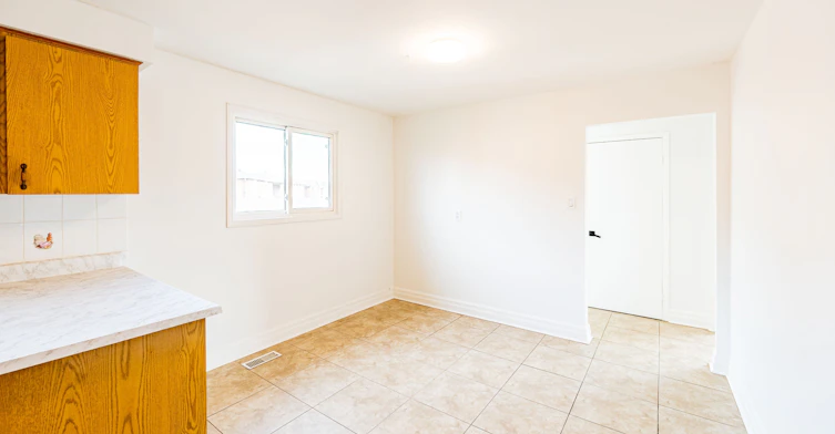 UPPER-20 Terra Road, Vaughan, ON, L4L 3J5 - 8