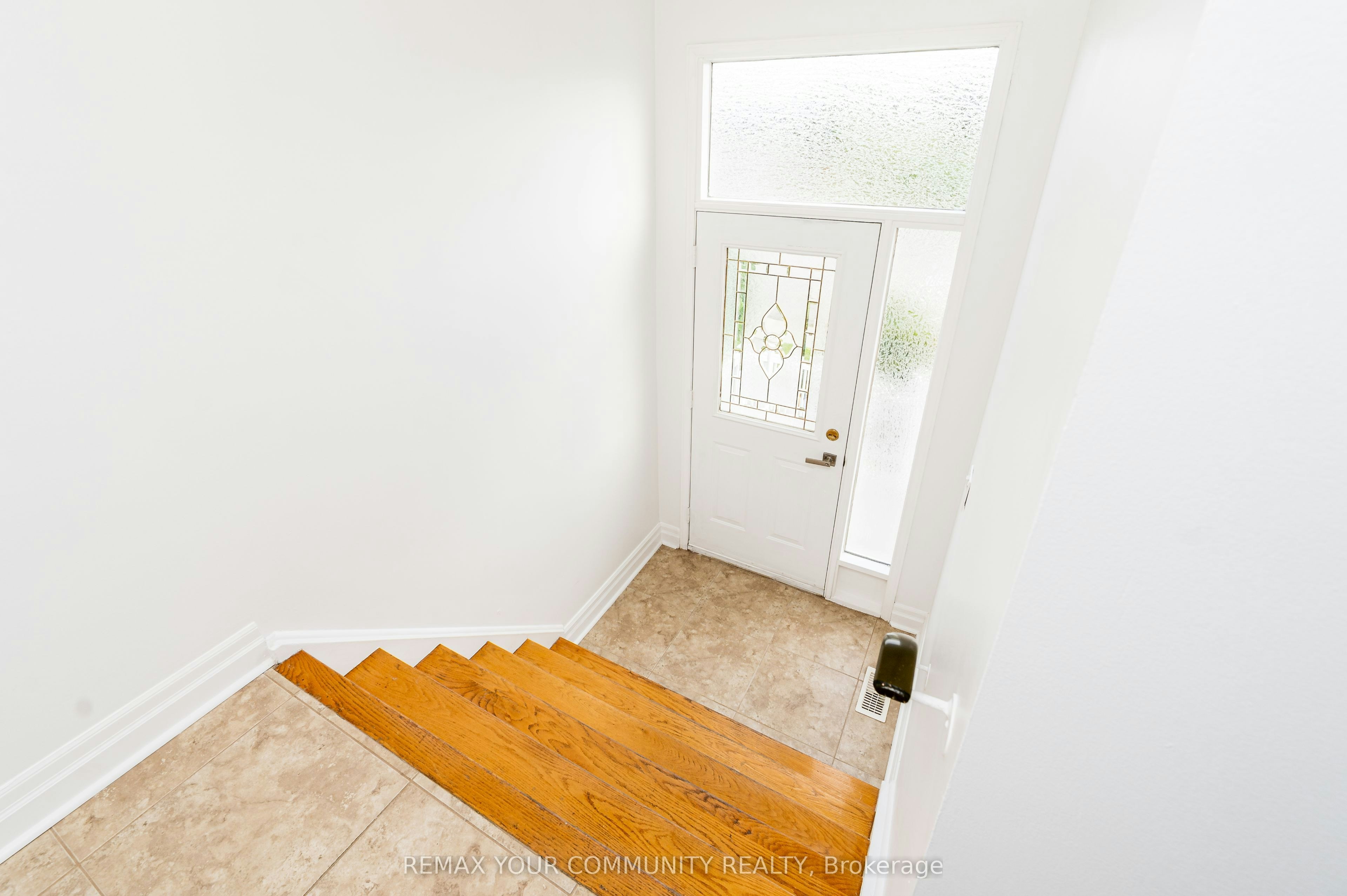 UPPER-20 Terra Road, Vaughan, ON, L4L 3J5 - 2