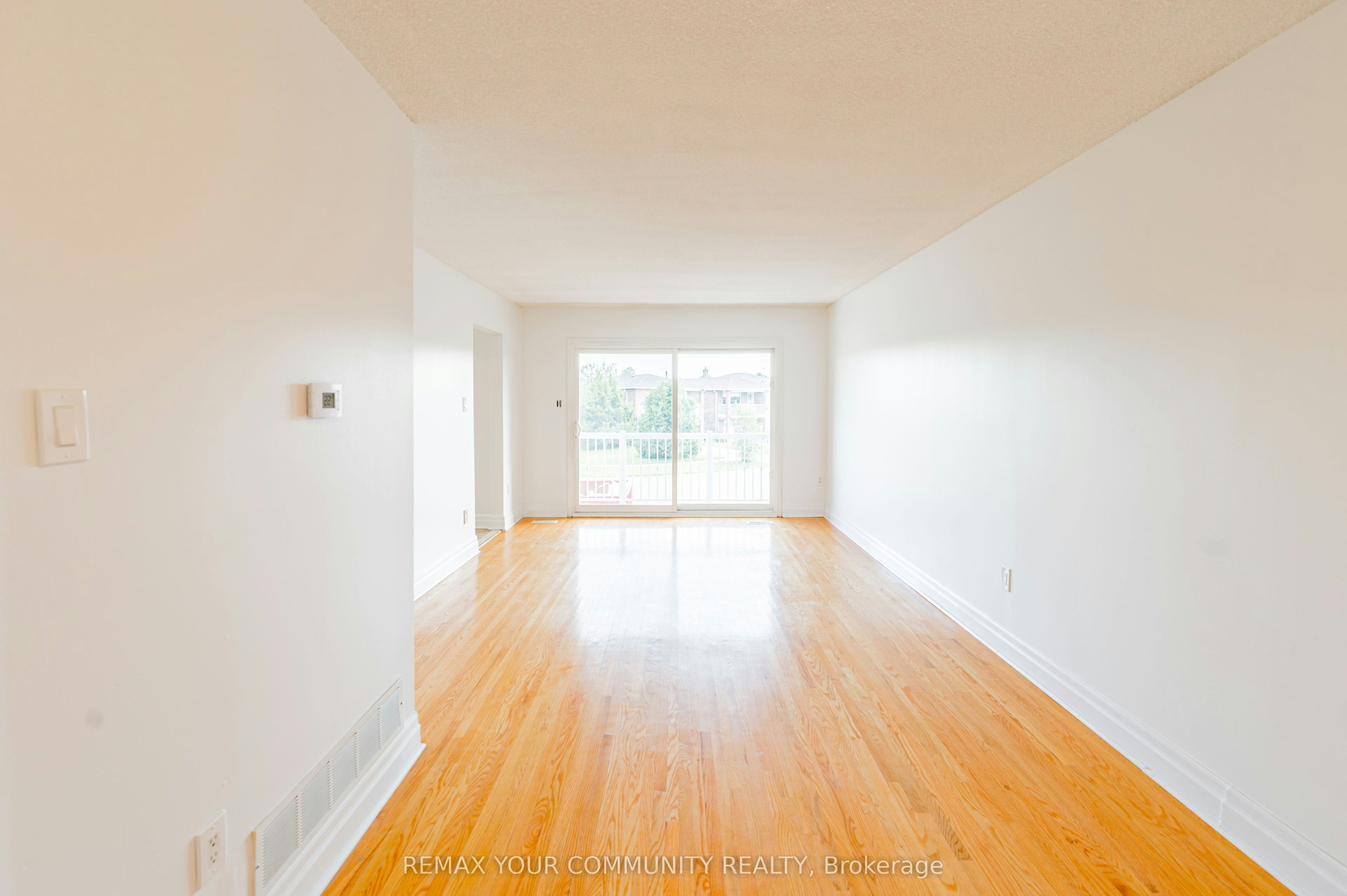 UPPER-20 Terra Road, Vaughan, ON, L4L 3J5 - 9