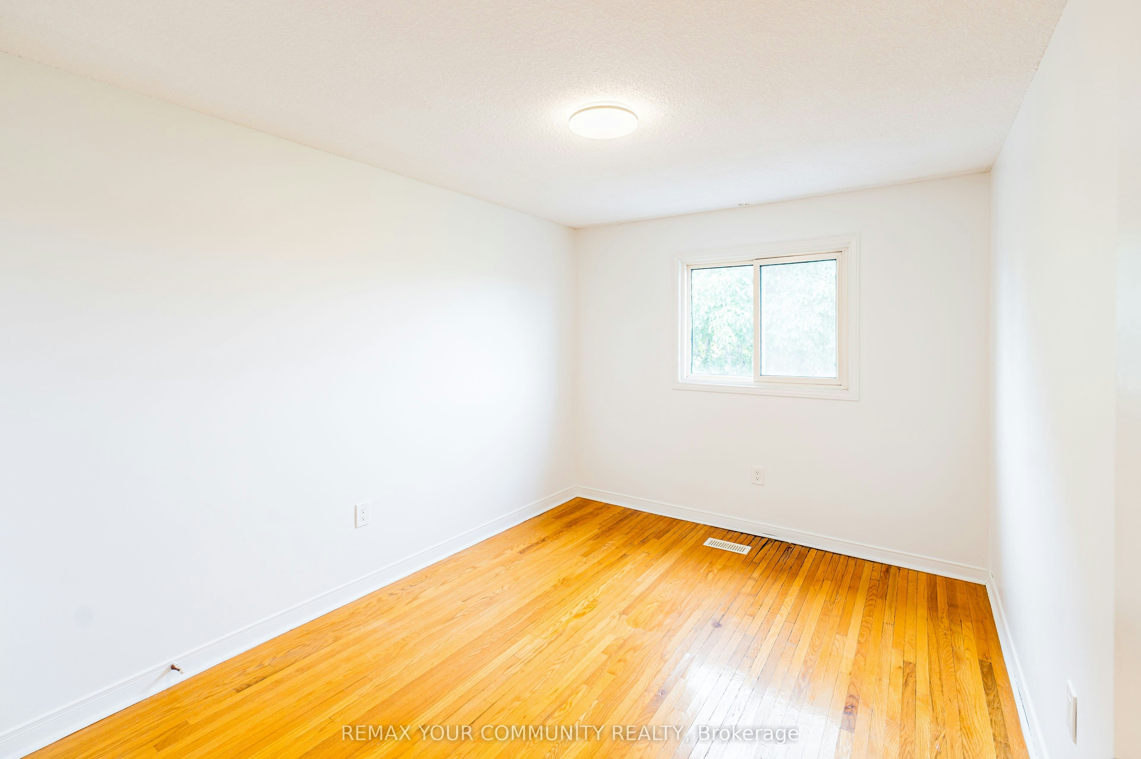 UPPER-20 Terra Road, Vaughan, ON, L4L 3J5 - 15