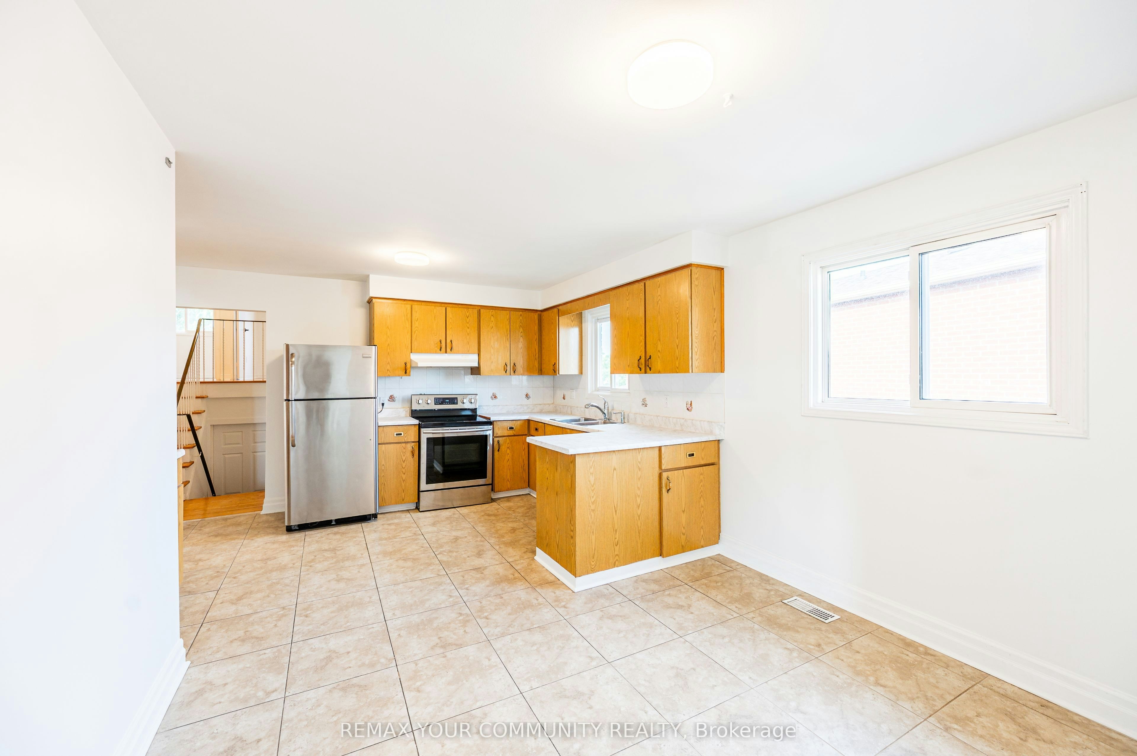 UPPER-20 Terra Road, Vaughan, ON, L4L 3J5 - 3