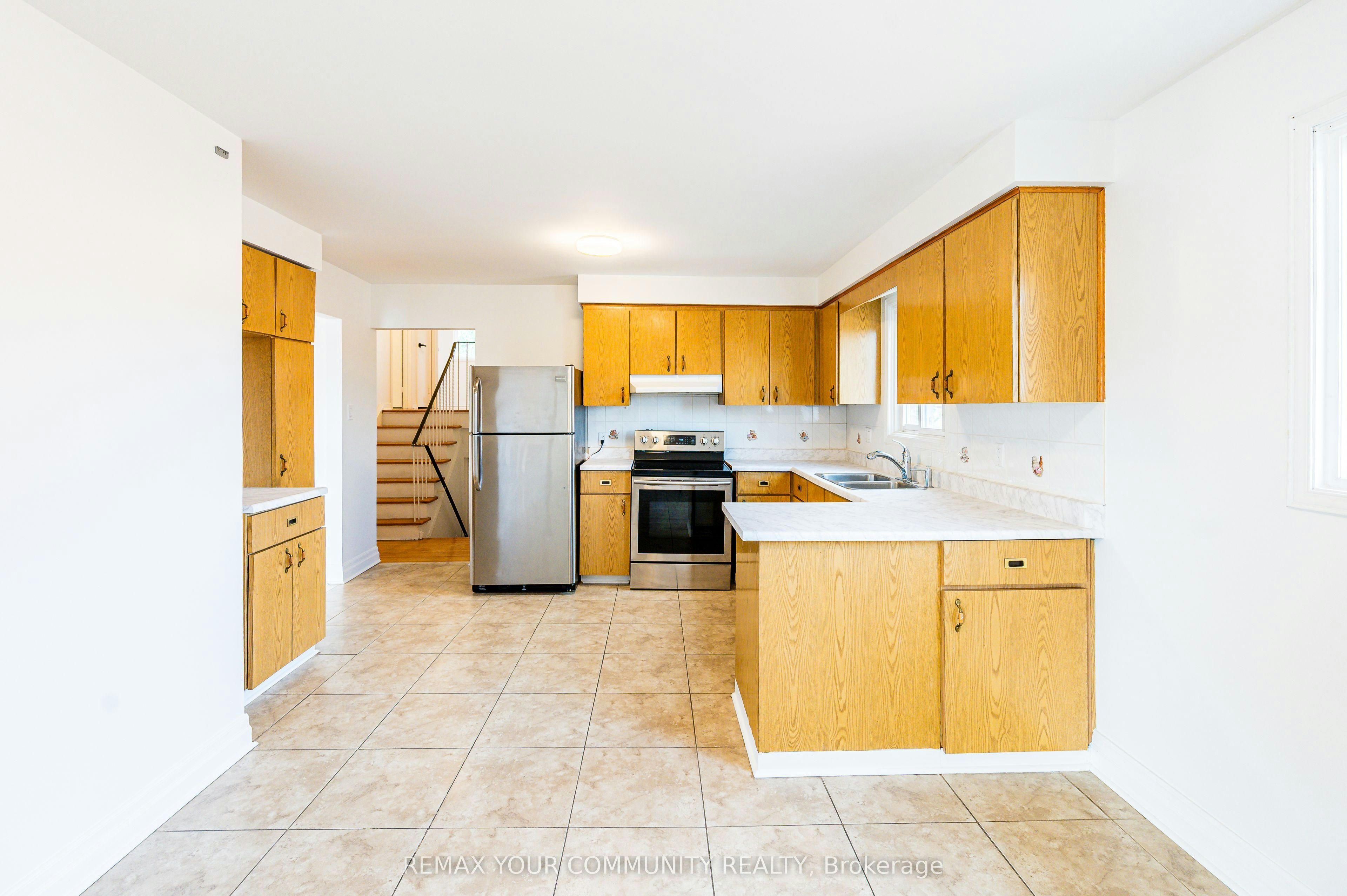 UPPER-20 Terra Road, Vaughan, ON, L4L 3J5 - 4