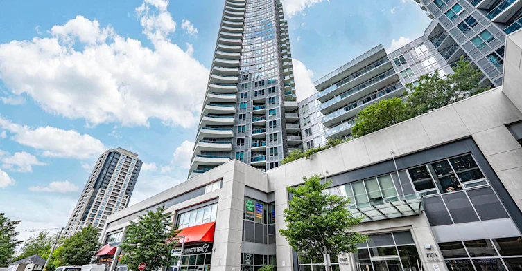 418-7161 Yonge Street, Vaughan, ON, L3T 0C8