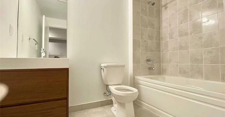 307-1709 Bur Oak Avenue, Markham, ON, L6E 0V7 - 9