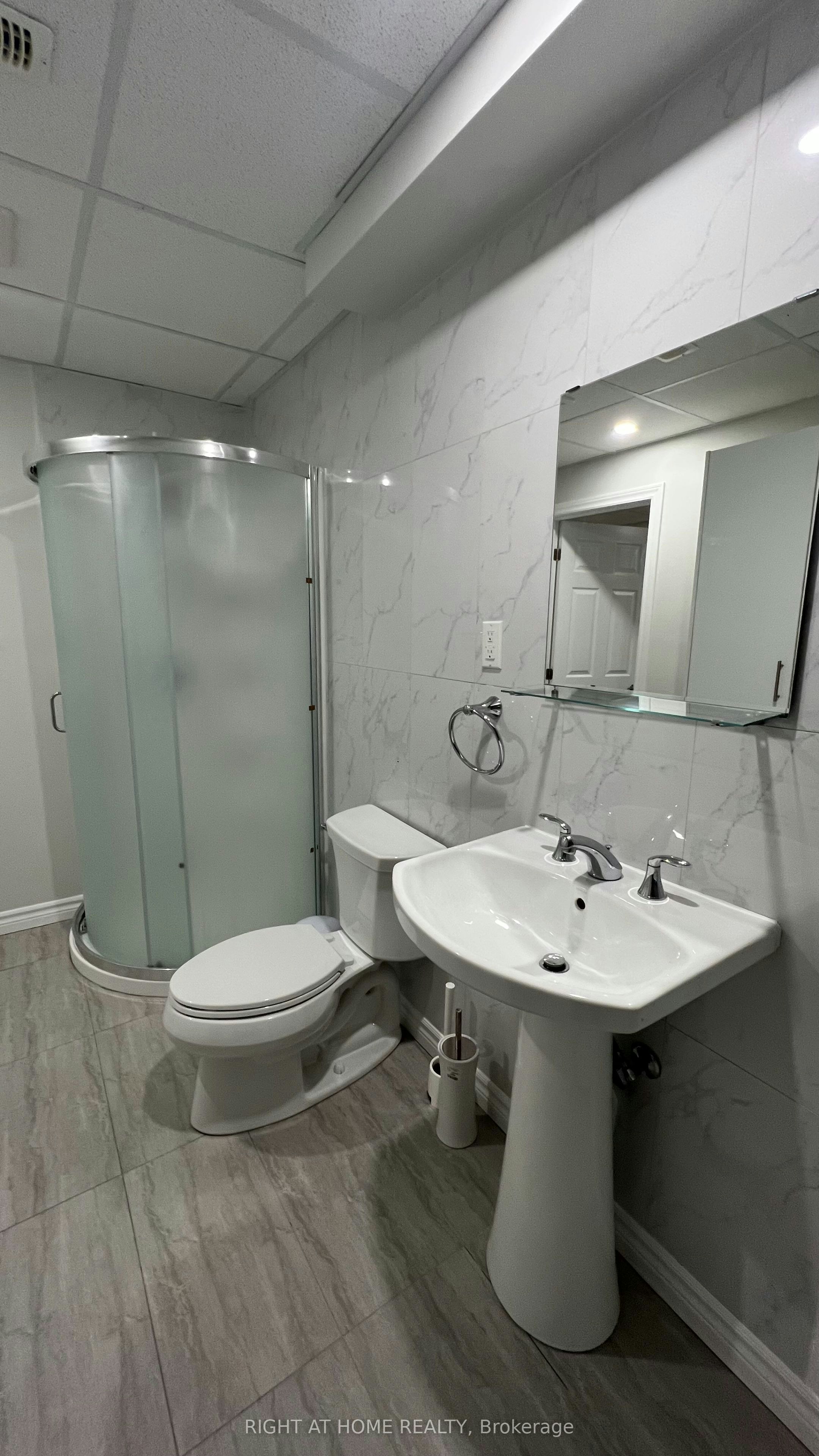 9 Claudview Street, King, ON, L7B 0C6 - 6